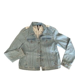 Country core denim jean jacket with crochet backing size med